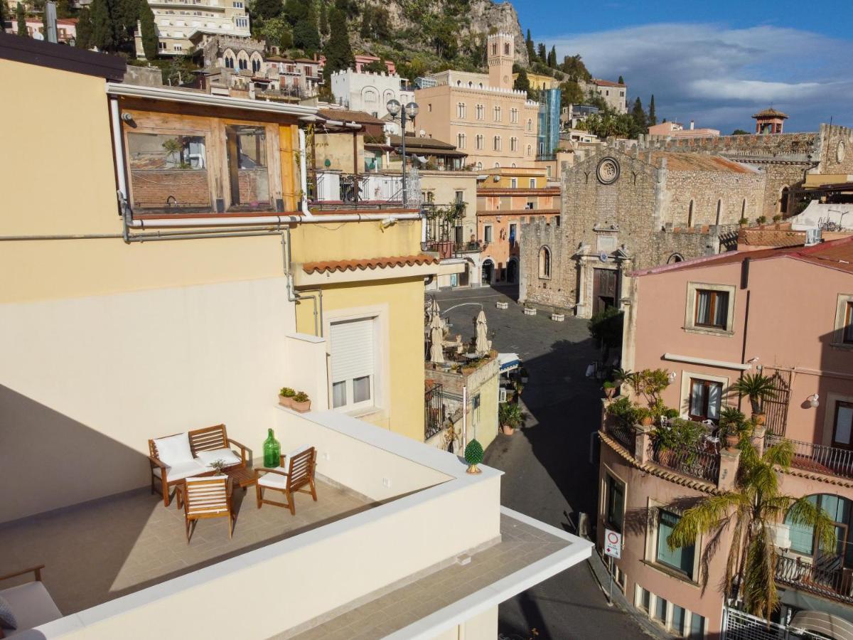 Longo Taormina
